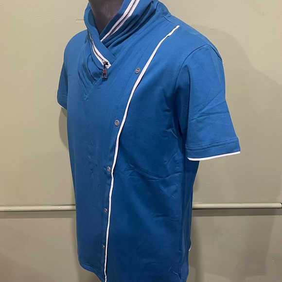 Vassari Men's Blue Short Sleeve Shirt slant button Shawneck modern fit - Picture 2 of 4